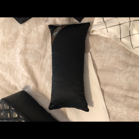 SOLD!!!!   Gorgeous Chanel jumbo lamb skin double - Picture 8 of 8